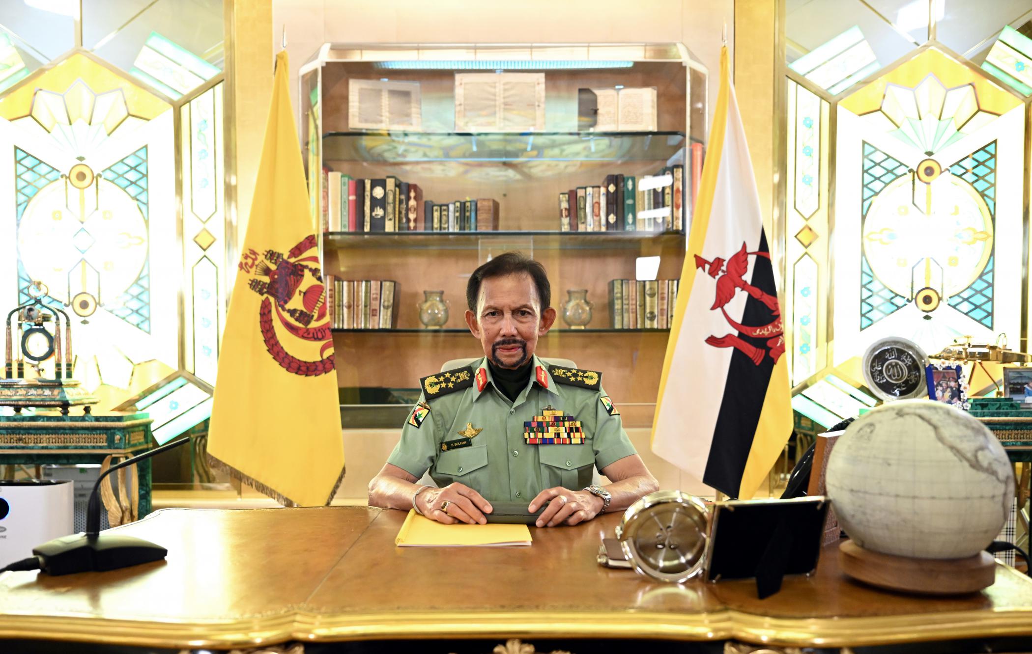 Sultan shakes up cabinet, names sons to gov’t roles